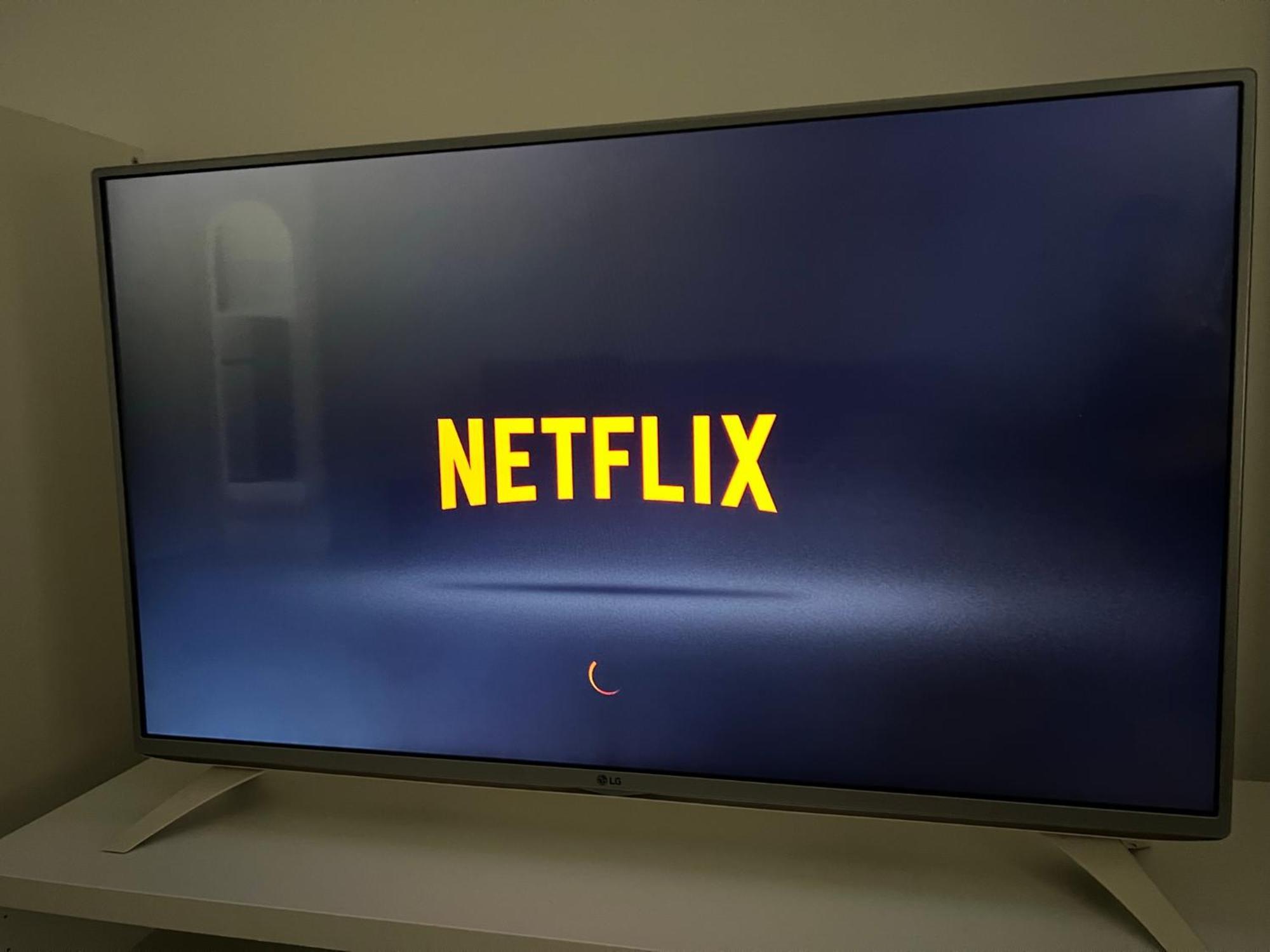 Duomo A 20 Minuti Netflix Wifi Da Juls Home Rozzano Ngoại thất bức ảnh