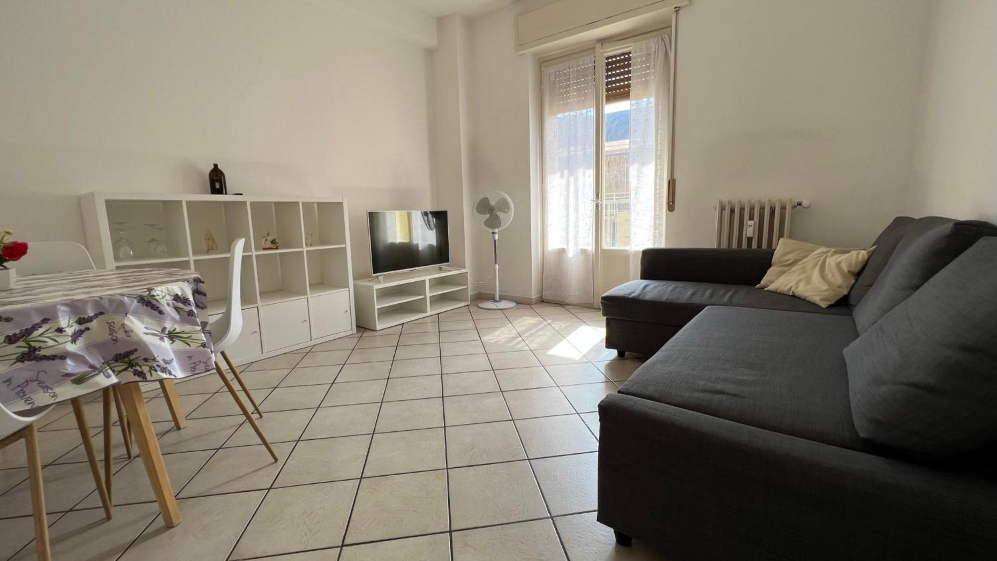 Duomo A 20 Minuti Netflix Wifi Da Juls Home Rozzano Ngoại thất bức ảnh